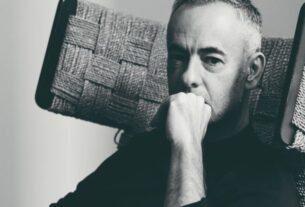 Marca de Francisco Costa desembarca em solo brasileiro
