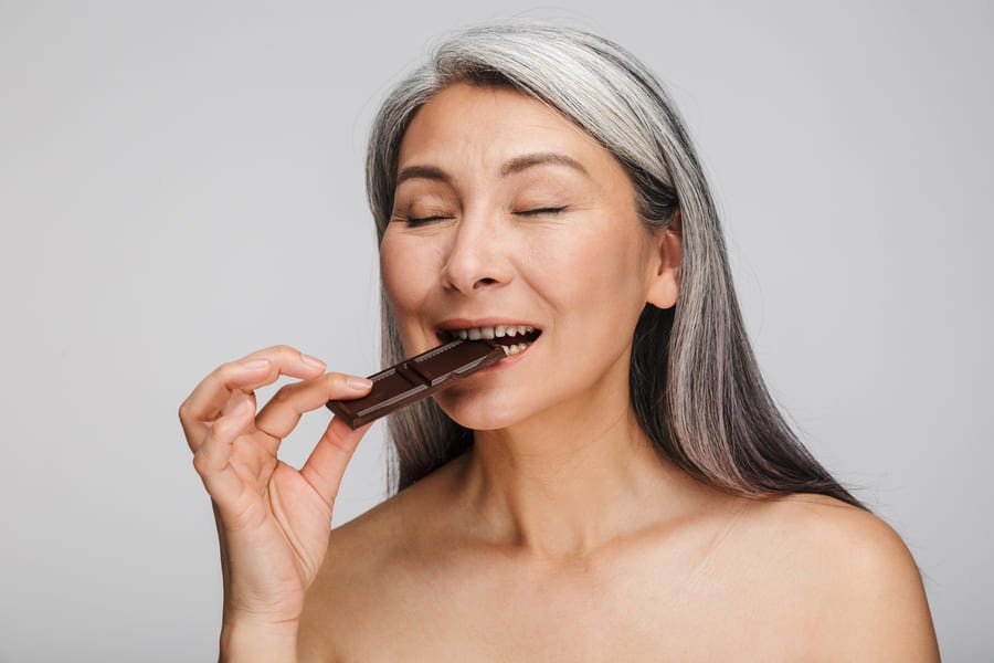 Páscoa e pele madura: como séruns podem deixar sua pele mais radiante • Beleza com saúde