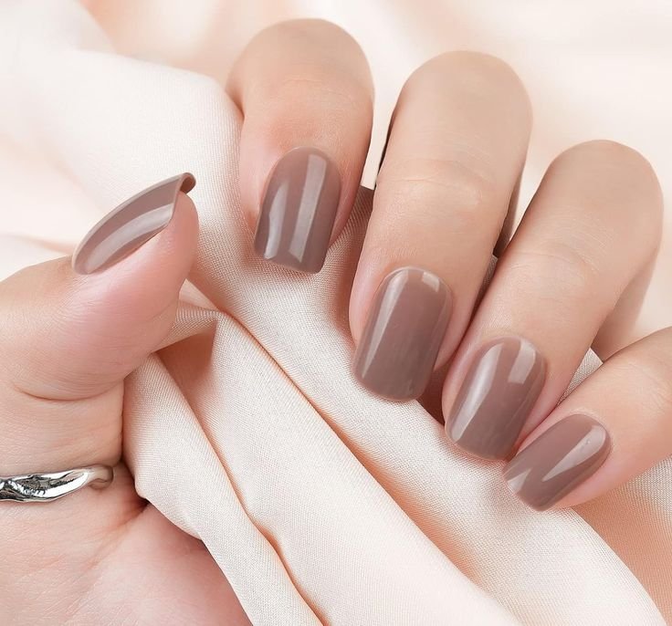 5 Tendências de Unhas para o Outono 2025