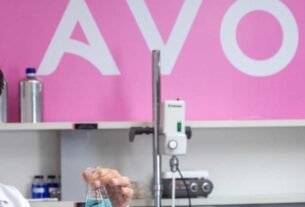 Cinco anos depois, laboratório da Avon no Brasil vira exportador de tecnologia