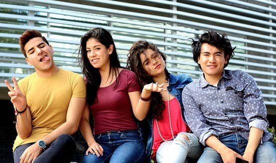 O verdadeiro sentido de ser jovem é construir relações positivas