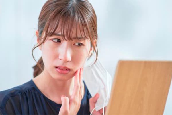 Beleza e emoção como o que você sente aparece na sua pele