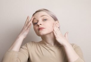 Especialista dá dicas para evitar o envelhecimento precoce da pele